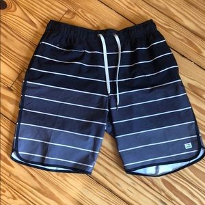 Vuori Men Shorts Size Medium
